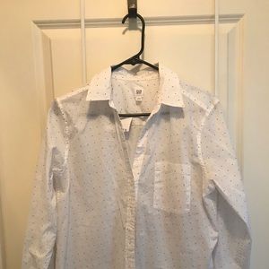 Gap women shirt .